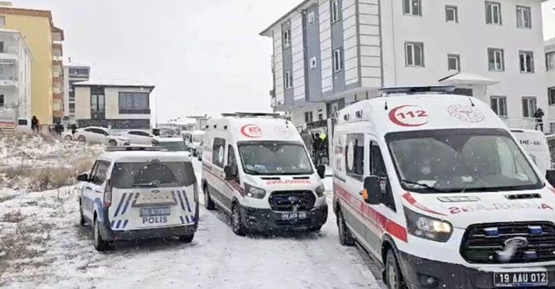 Yaşlı çift evinde silahla vurulmuş halde ölü bulundu