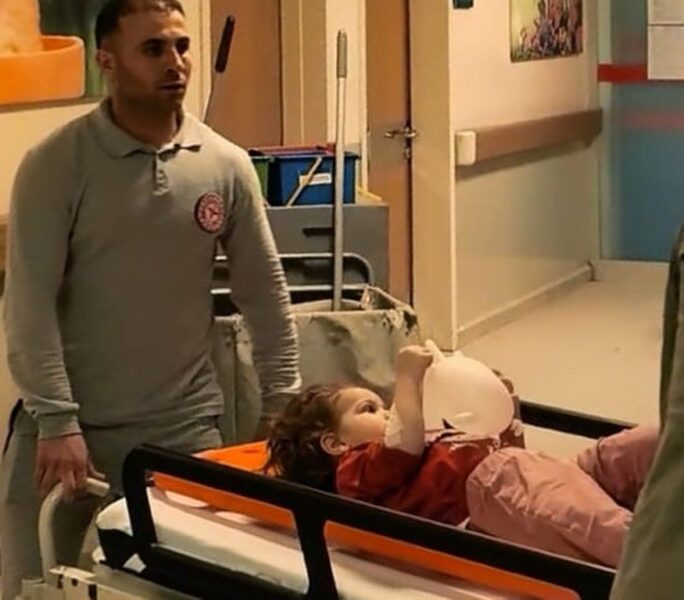 2 yaşındaki çocuk pencereden düştü