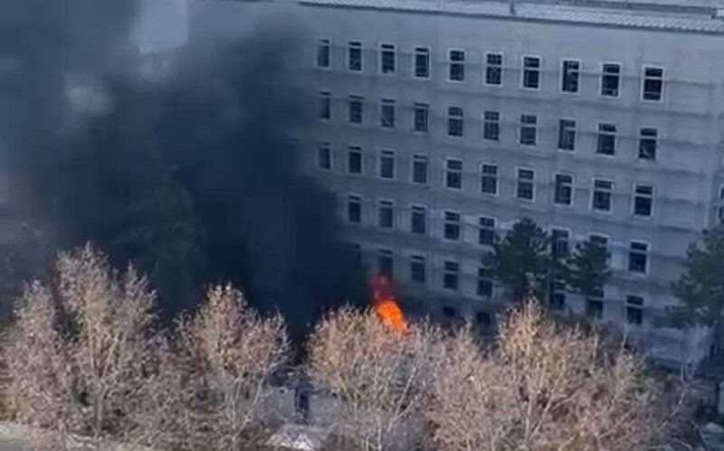 İçişleri Bakanlığı yerleşkesinde konteynerde yangın çıktı