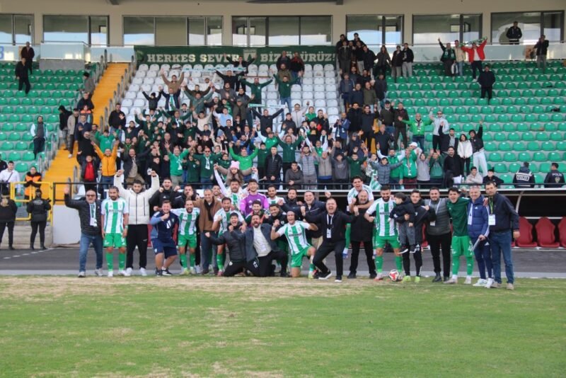 Teknik Direktörü Durmuş: “Stresi yüksek bir maçtan 3 puanla ayrıldık”