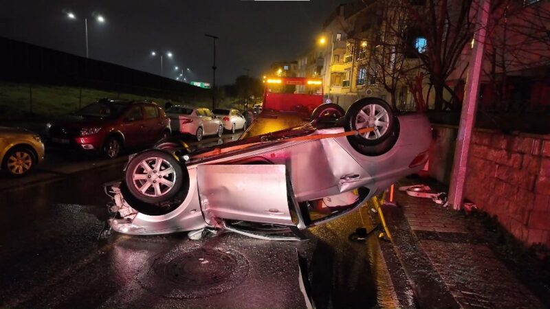 Kontrolden çıkan otomobil takla attı: 3 yaralı