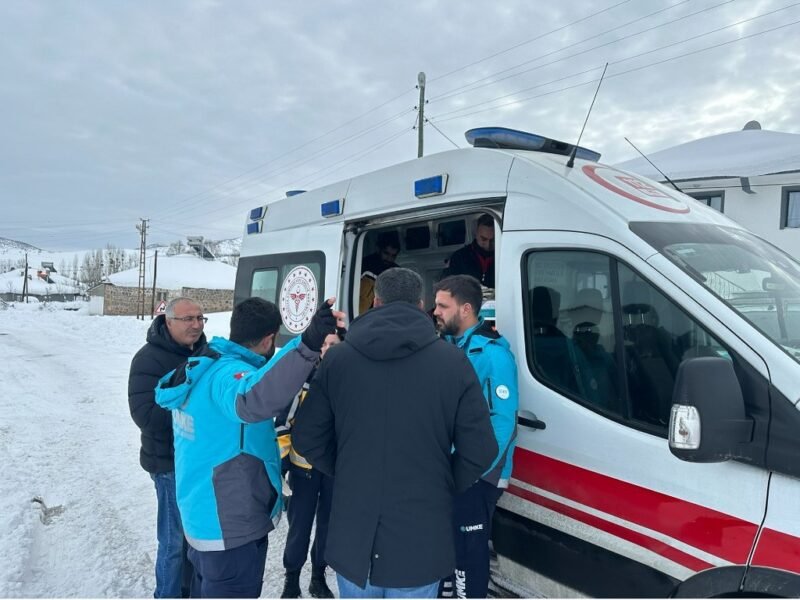 UMKE’den zorlu kış şartlarında hayat kurtaran müdahale