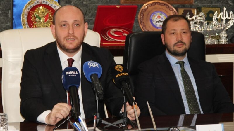 Büyükgümüş, “Cumhuriyet Halk Partili belediyeler hizmet üretmiyor”