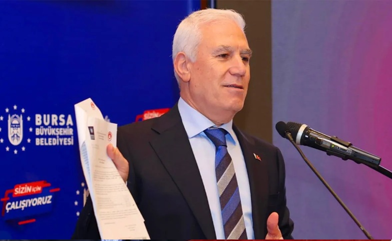Bursa Büyükşehir Belediye Başkanı Mustafa Bozbey partisinden istifa etti