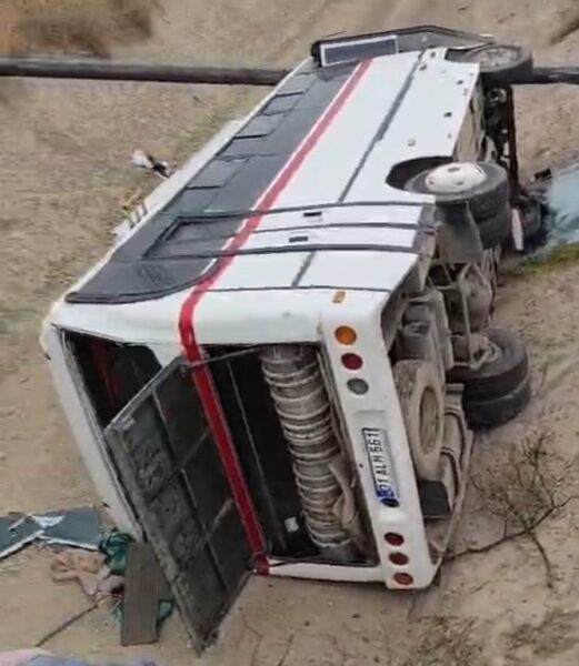 Trafik kazası: 1’i ağır 7 tarım işçisi yaralandı