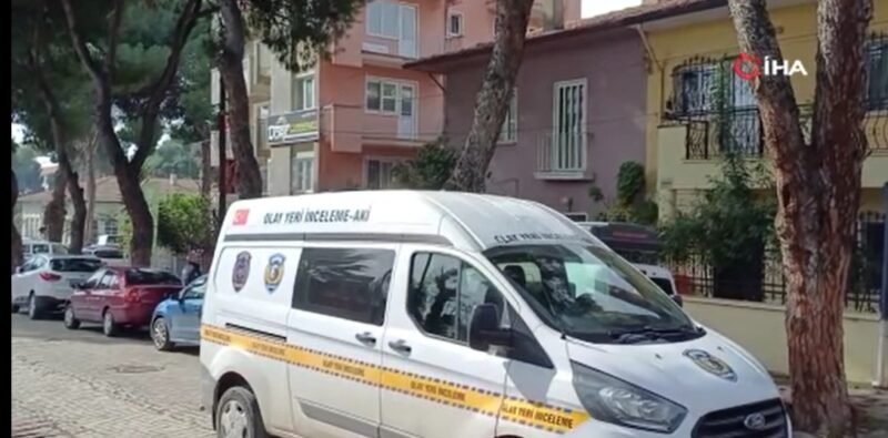 Yaşlı çift bıçaklanarak öldürülmüştü: “Evde boş altın keseleri bulundu”
