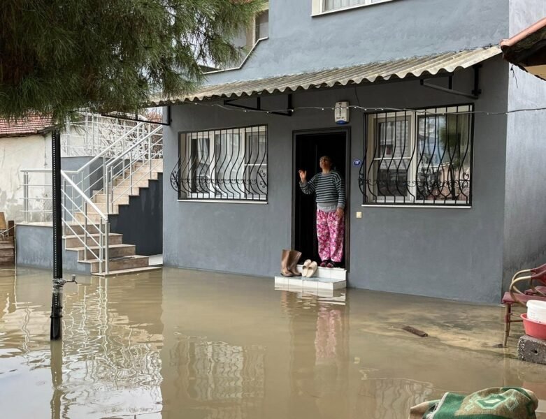“Televizyonda izlerdik, başımıza geldi”