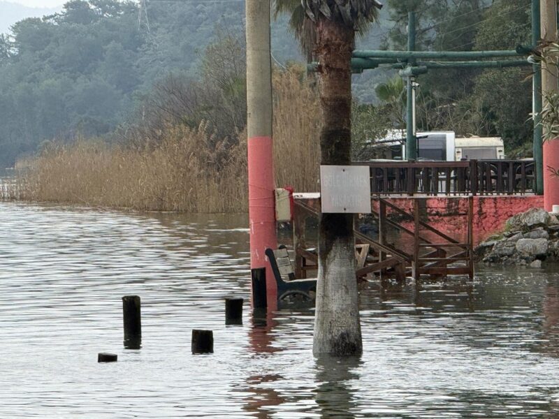 Köyceğiz’de 2 bin yıllık kaplıcalar sular altında kaldı